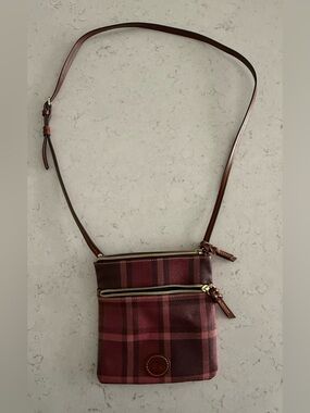 Dooney & Bourke crossbody bag